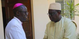 Noël: Macky souhaite une bonne fête à la communauté chrétienne dans le respect des gestes barrières