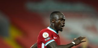 Le Royaume Uni se reconfine mais la Premier League continue