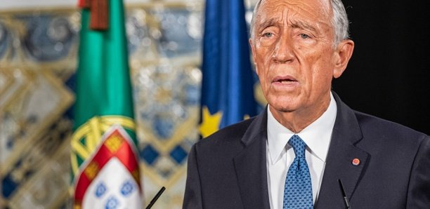 Portugal: le président sortant testé positif au coronavirus