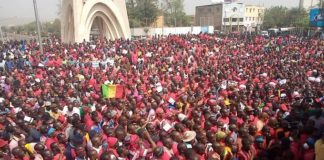 Mali: La population marche pour demander le départ de l’armée française, ce mercredi