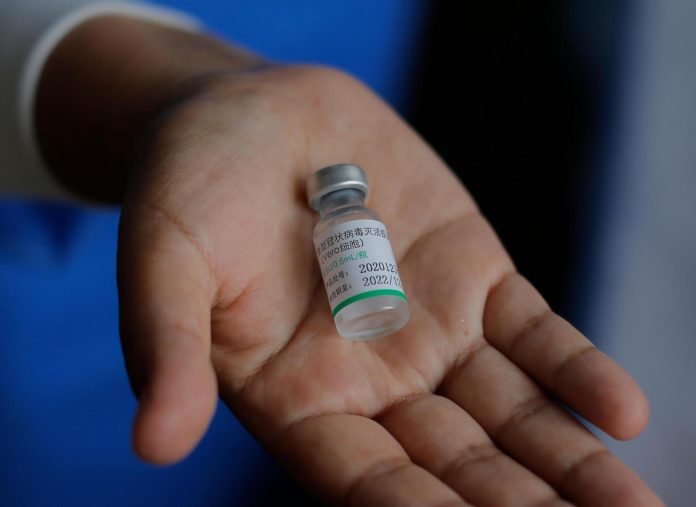 Vaccination anti-Covid au Pérou: un scandale entraîne la démission de plusieurs ministres