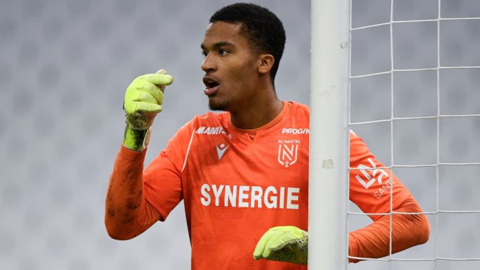 Alban Lafont souhaite quitter le FC Nantes