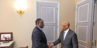 Le président de la Commission de la CEDEAO élevé au rang de commandeur, dans l’Ordre national du Lion