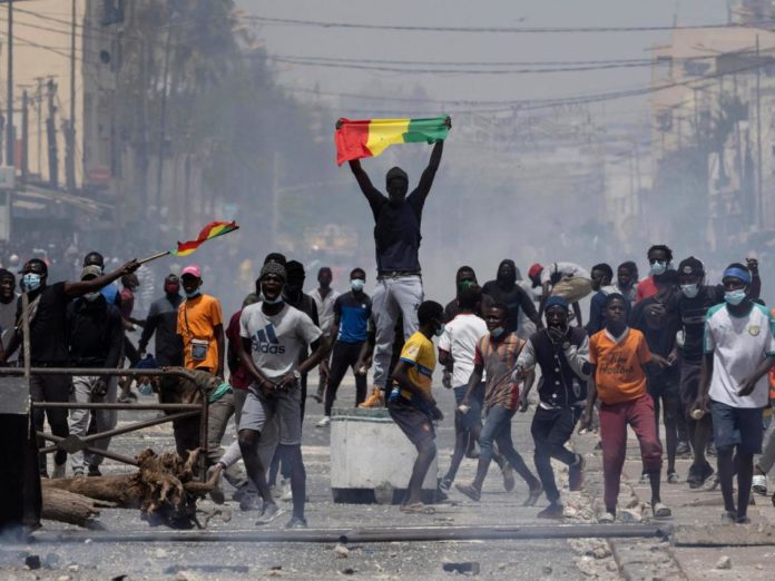 Émeutes de Mars : Le M2D porte plainte contre l’Etat du Sénégal