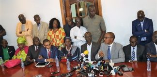 Tournée « faussement » économique : Macky donnerait t-il raison à l’opposition?