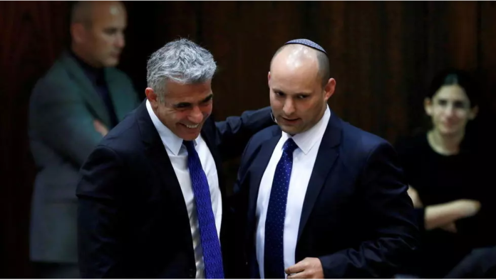 Israël: la course contre la montre de Yaïr Lapid pour former une nouvelle coalition anti-Netanyahu