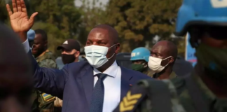 Centrafrique: Macron juge le président Touadéra «otage du groupe Wagner»