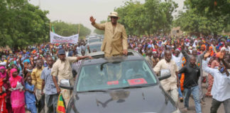 Macky «rejoue» le coup Ko