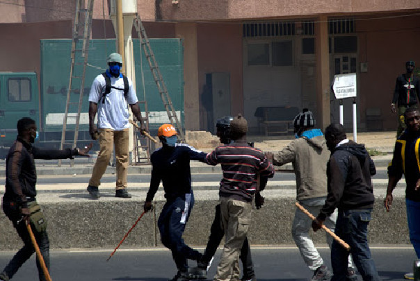 Brassards rouges d’Aïda Sall et ses compagnons : des nervis répondent par la barbarie à Saint-Louis