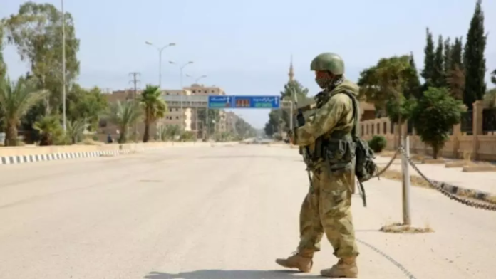 L'armée syrienne traque l'EI dans le désert central avec l'appui de l'aviation russe