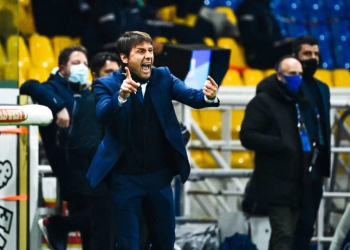 Tottenham : Antonio Conte successeur de Mourinho et Mason ?