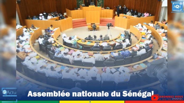 Synthèse de l’actualité : Sénégal : L'Assemblée nationale valide le nouveau code électoral a l’issue de débats houleux