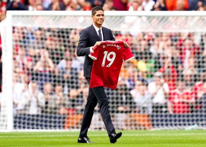 Les détails du contrat de Raphaël Varane à Manchester United