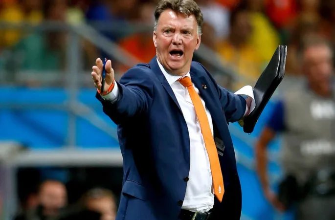 Officiel: Louis Van Gaal redevient pour la 3e fois le sélectionneur des Pays-Bas