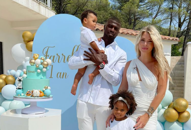 Mbaye Niang retrouve son ex, Emilie Fiorelli pour fêter le 1er anniversaire de leur fils