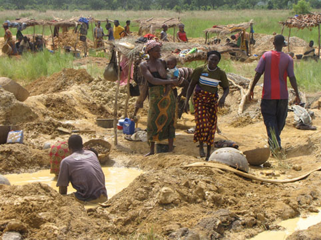 La Cédéao prépare une réglementation sur l’orpaillage en Afrique de l’Ouest