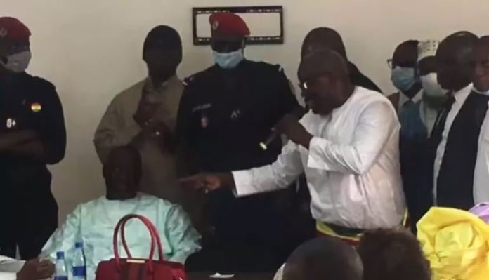 Mairie de Guédiawaye: Echanges houleux entre Ahmed Aidara et Benno Bokk Yakkar (vidéo)