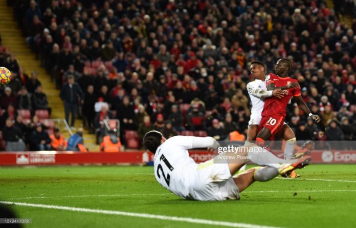 Premier League : festival offensif de Liverpool avec un doublé de Sadio Mané