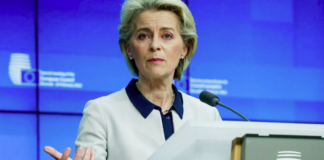 Ukraine: en livrant des armes, l'Union européenne prend une décision inédite