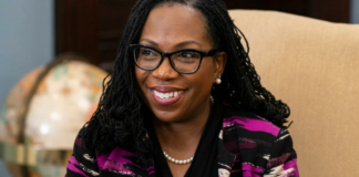 États-Unis: Ketanji Brown Jackson défend sa candidature à la Cour suprême devant le Sénat