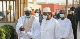 Photos: Visite du Président Macky Sall chez le Khalife général des Layennes, Mamadou Makhtar Laye