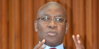 Serigne Mbaye Thiam sur siège éjectable