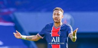 PSG : Neymar sort du silence après les sifflets du Parc des Princes