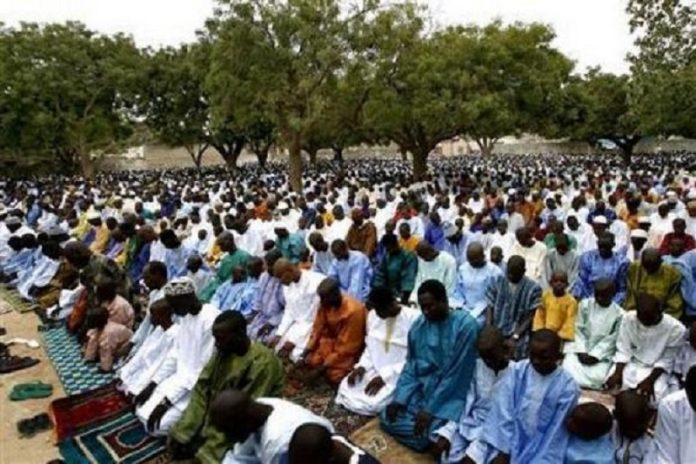 Construction et équipement des lieux de culte : L’imam ratib de Tambacounda bénit Sidiki Kaba