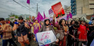 Les Pakistanaises au rendez-vous pour la marche des femmes malgré les menaces