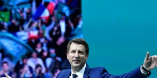 Présidentielle française: Quelque 4 000 personnes étaient réunies au Zénith de Paris pour applaudir Yannick Jadot.