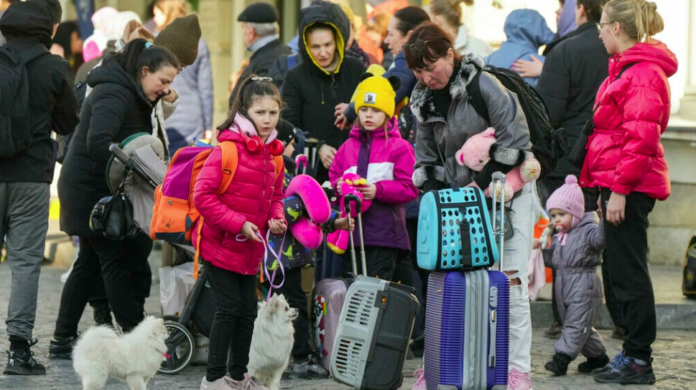 Guerre en Ukraine: plus de la moitié des enfants ont été déplacés, selon l’Unicef