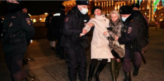 Russie: au moins 5000 arrestations de manifestants opposés à la guerre en Ukraine