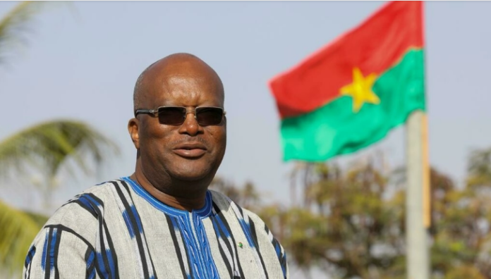 Burkina Faso: l’ex-président Roch Marc Christian Kaboré a regagné son domicile de Ouagadougou