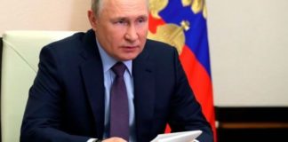 Ukraine : Poutine décore une brigade accusée d'avoir participé aux exactions de Boutcha