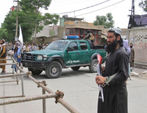 Afghanistan: Une explosion dans une mosquée fait au moins 25 morts