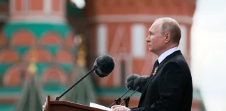 Discours du 9-Mai: Vladimir Poutine pointe la «menace inacceptable» venue d'Ukraine