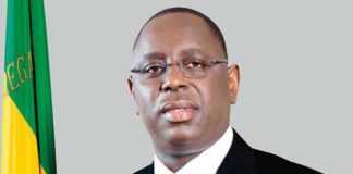 Ressources naturelles : « Macky Sall face au cauchemar du prix du carburant »