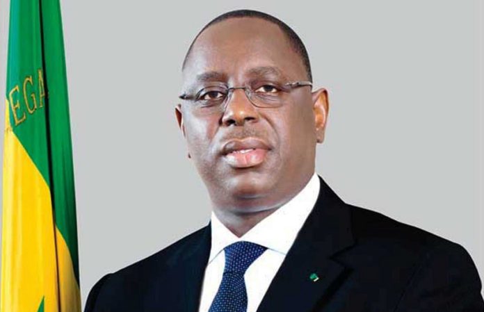 Ressources naturelles : « Macky Sall face au cauchemar du prix du carburant »