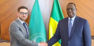 Palais : Macky Sall reçoit un grand défenseur de la cause LGBT et s’attire la foudre des internautes