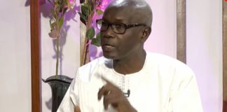 « Obnubilé par un troisième mandat, il nous en fera voir de toutes les couleurs marron d’ici à février 2024 »