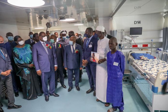 Navire-Hôpital Mercy Ships : Macky assure 30 bœufs par mois et les salaires du personnel sénégalais