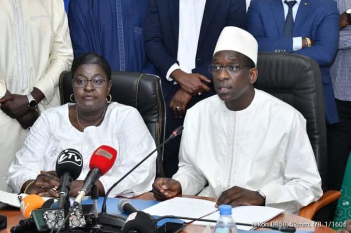 Abdoulaye Diouf Sarr lors de ses adieux: « Ici, j’ai rencontré peines et souffrances »