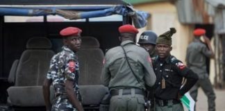Nigeria: des hommes armés attaquent l'équipe de sécurité du président