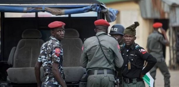 Nigeria: des hommes armés attaquent l'équipe de sécurité du président