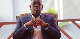 Palais: Macky reçoit BBY de Rufisque qui se dispute de postes, et leur offre 40 millions FCFA pour transport