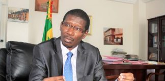 Succession : Mary Teuw Niane révèle le plan secret (capoté) de Macky Sall