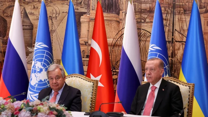 Ukraine: Guterres, Erdogan et Zelensky se rencontrent à Lviv et évoquent la centrale de Zaporijjia