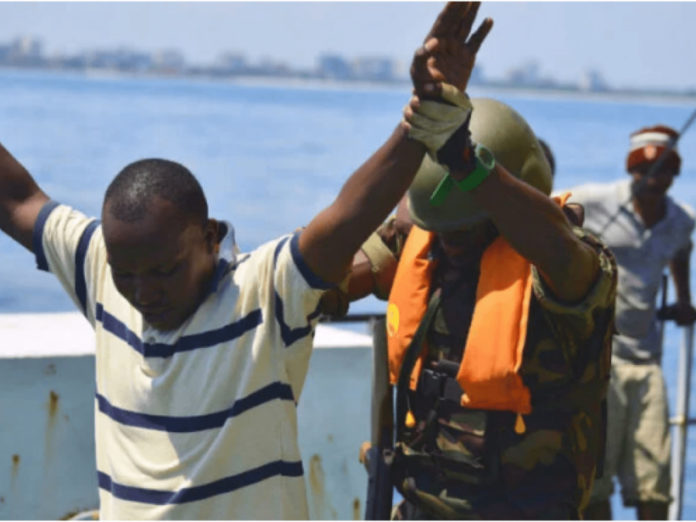 Guinée Bissau: deux pirogues sénégalaises et leurs capitaines arrêtés par la Marine