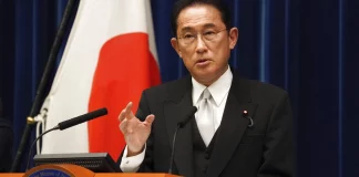 Japon: le Premier ministre Fumio Kishida fragilisé par ses liens avec la secte Moon