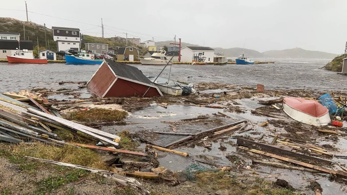 Au Canada, la tempête Fiona laisse derrière elle des scènes de dévastation